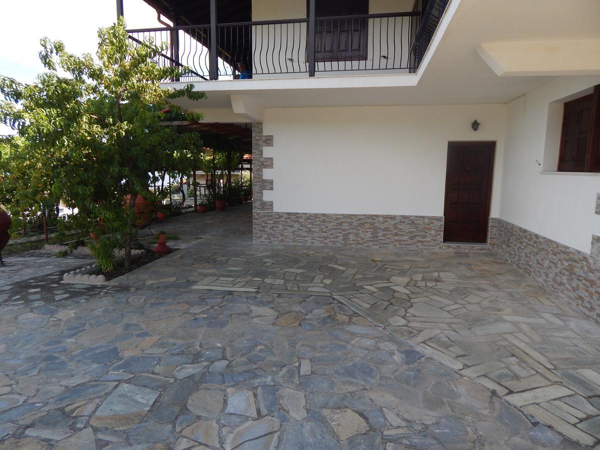 Ktena Apartments Platanias  Buitenkant foto