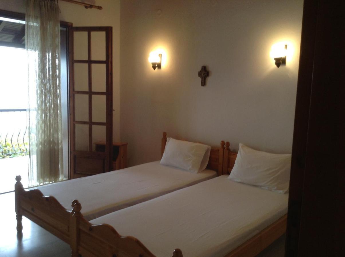 Ktena Apartments Platanias  Kamer foto