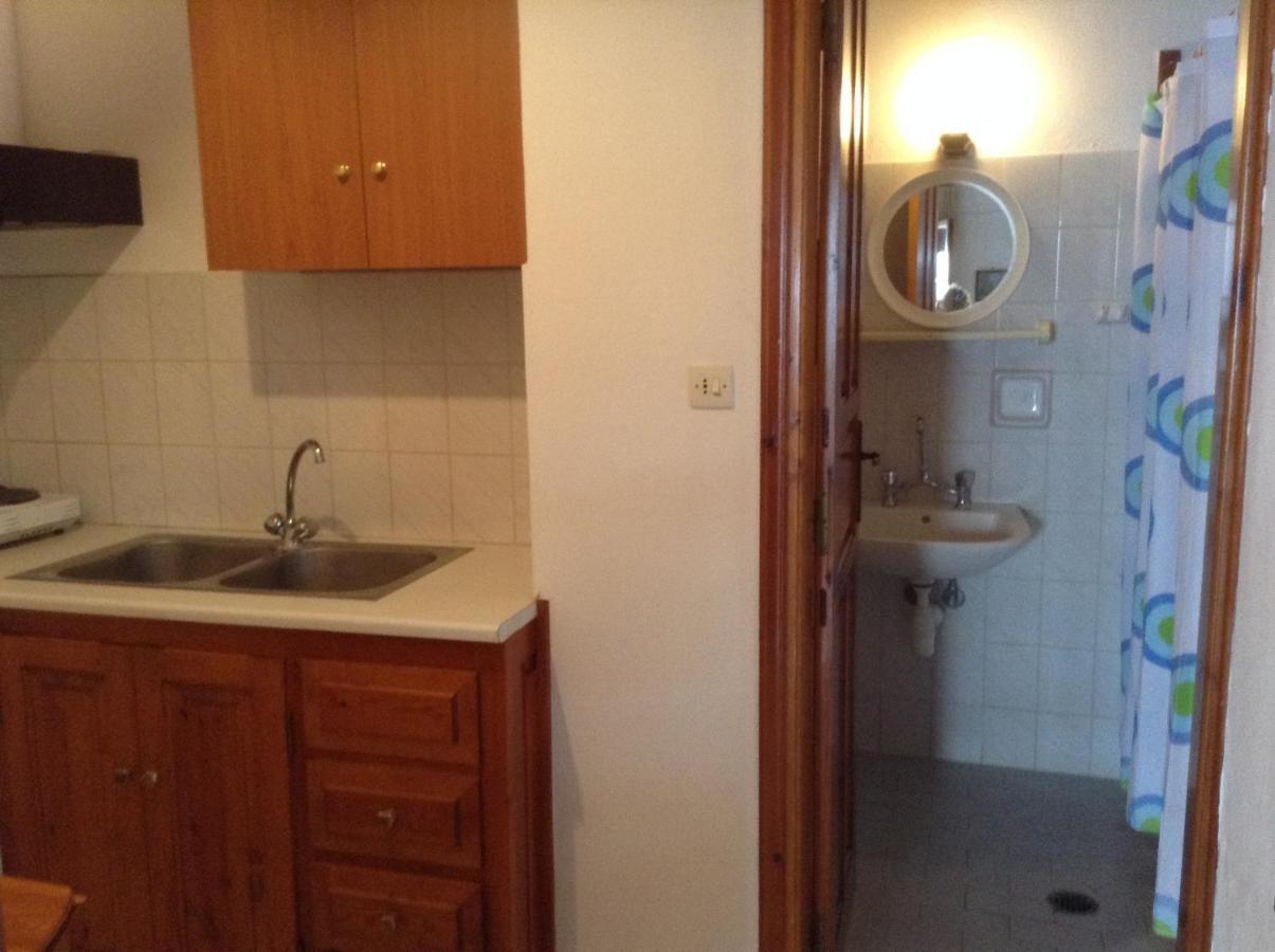 Ktena Apartments Platanias  Buitenkant foto